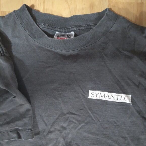 Vintage Symantec Great Software Graphic T-Shirt - Picture 9 of 12